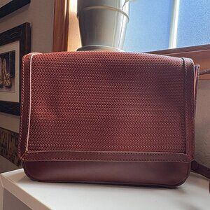 Nisolo Clara Crossbody in Brandy (Brown) Leather